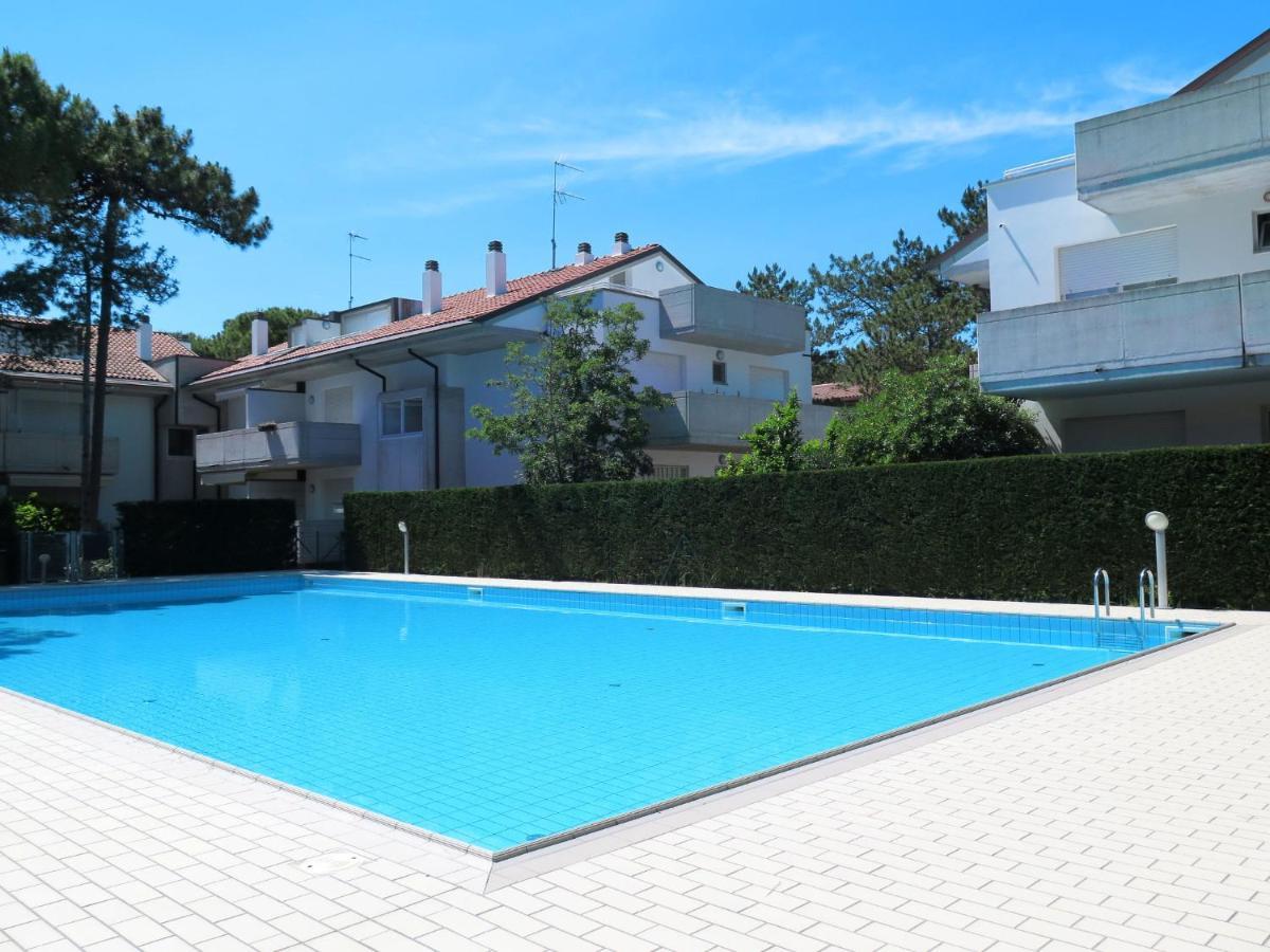 Apartment Parco Hemingway-4 By Interhome Lignano Sabbiadoro Exterior photo